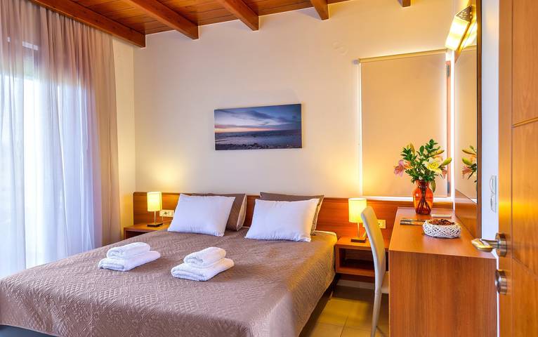 Villa 'Margarita's 2' met Zeezicht, Wi-Fi en Airconditioning in Agia (Chania), Chania en omgeving