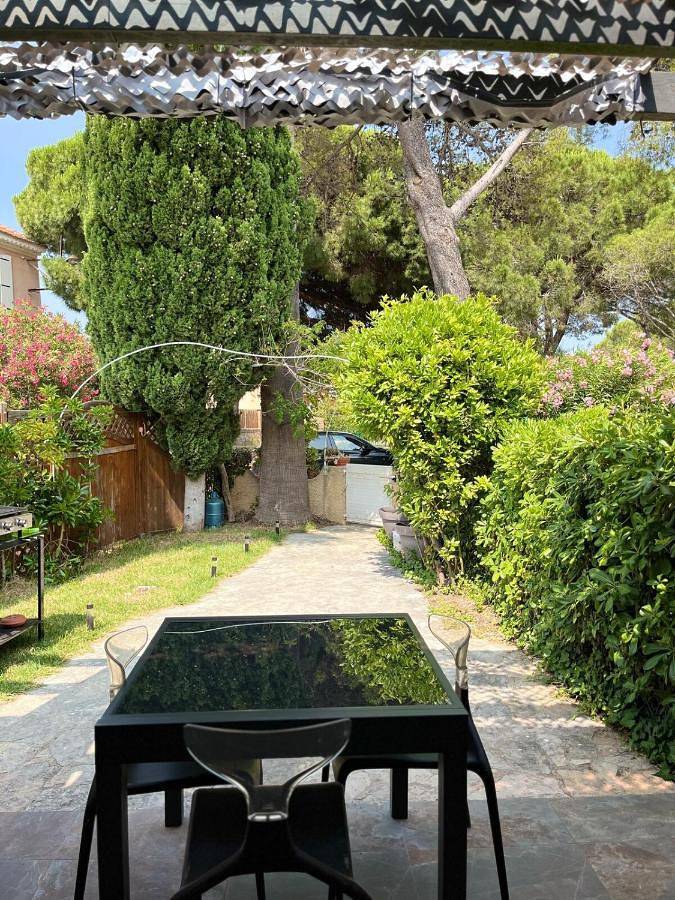 Location de vacances pour 4 personnes, avec terrasse et jardin, animaux acceptés dans Plage des Salins (Hyeres) - 4