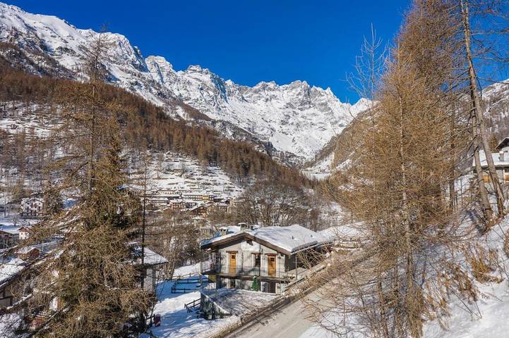 Chambre d’hôte pour 3 personnes, avec sauna et vue, animaux acceptés à Breuil-Cervinia - 2