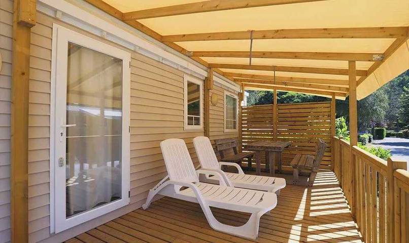 Mobil home pour 6 personnes, avec terrasse et piscine - 1