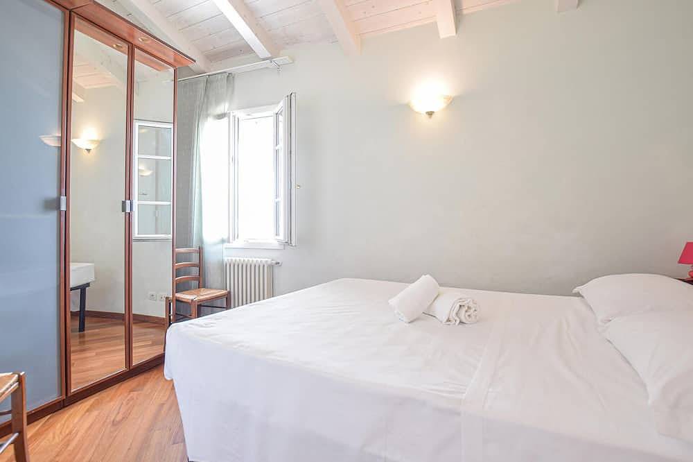 Geheel appartement, Geweldig appartement in Imperia met. in Porto Maurizio, Imperia