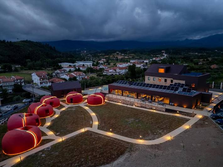 Casa de férias para 4 pessoas, com Terraço e Jardim e ainda Piscina and Vista em Covilhã