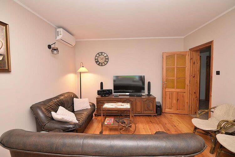 Komfortable Ferienvilla mit großem privatem Garten in Jarosławiec, Powiat Sławieński