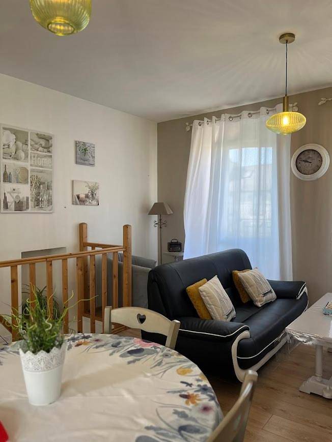 Location de vacances pour 4 personnes, avec terrasse et vue, animaux acceptés à Saint-Pol-de-Léon - 3