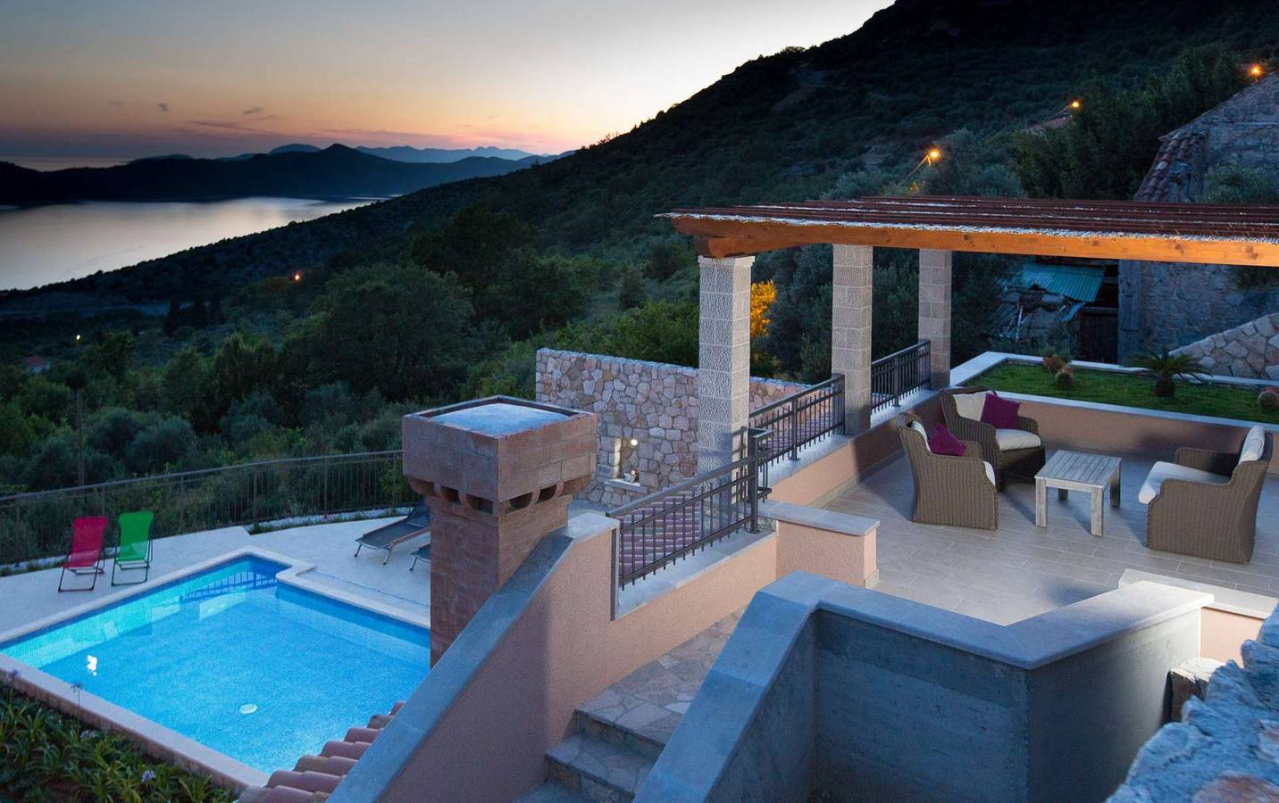 Villa Dias: splendida vista sul mare, piscina, sauna e splendide terrazze per 12 persone in Brsecine, Grad Dubrovnik
