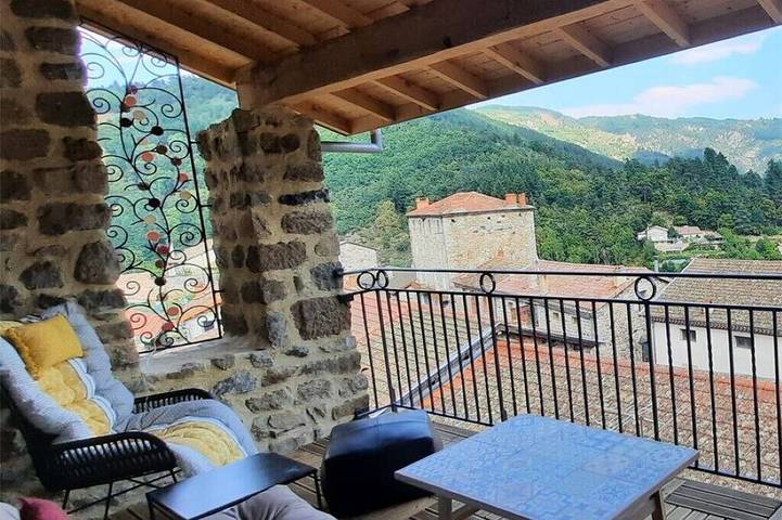 Location de vacances pour 6 personnes, avec balcon dans Saint-Martin-de-Valamas - 2