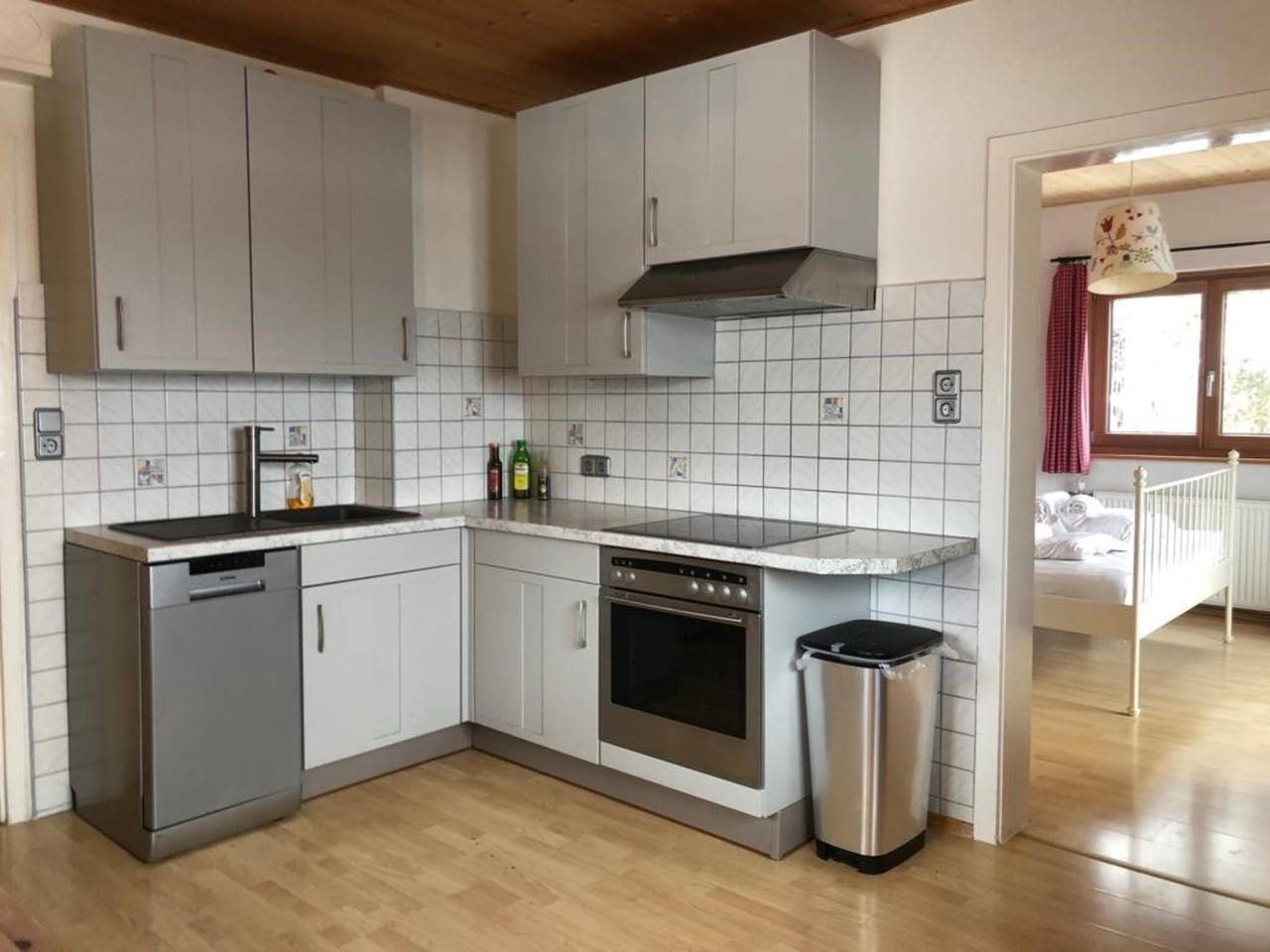 Geheel appartement, Appartement met grote tuin, 10 minuten van Kaprun in Piesendorf, Pinzgau