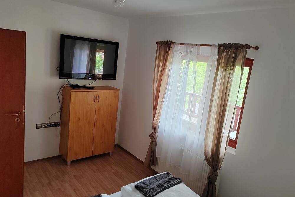 Nora Guesthouse Hostel Zamárdi in Zamardi, Siófok und Umgebung