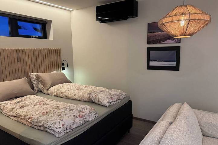 New & modern guest house 70 metres from the fjord in Vestby