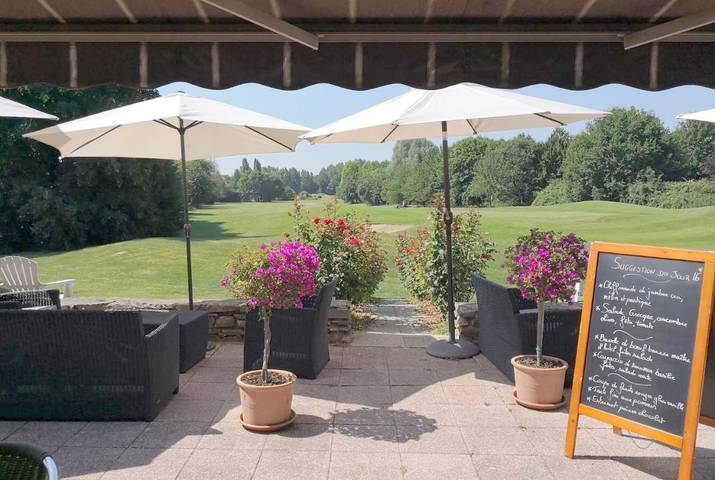 Hôtel pour 6 personnes, avec terrasse et jardin à Champigné - 4