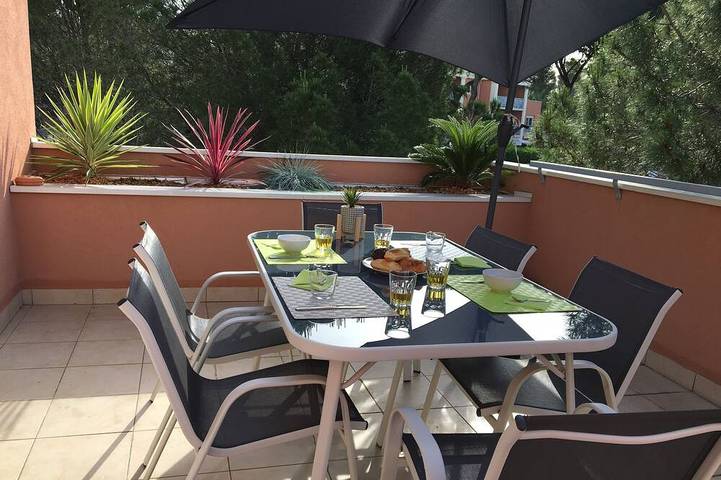 Strandhaus für 5 Personen, mit Pool und Balkon an der Côte d'Azur