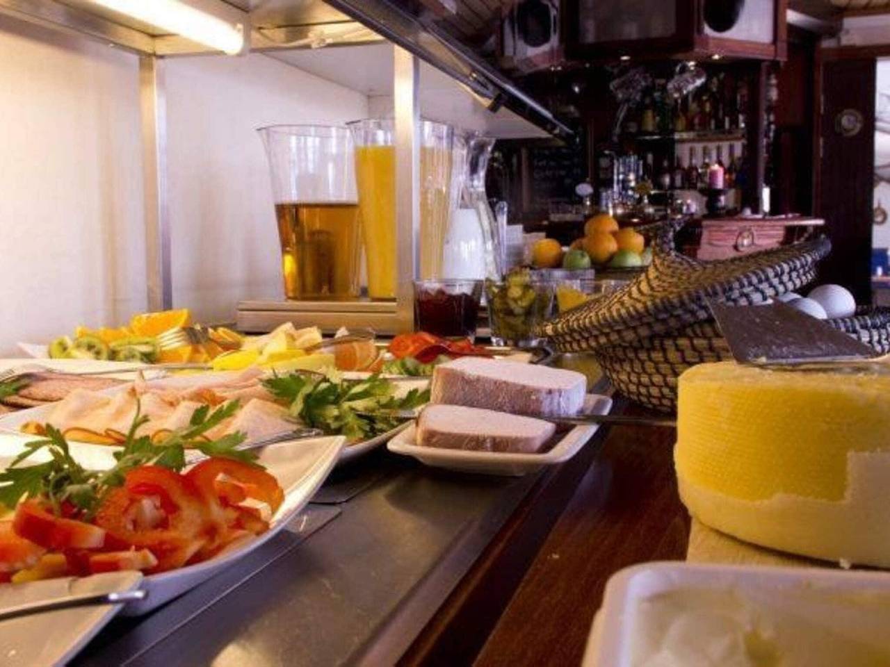 Invitante camera d'albergo con colazione gratuita in Goteborg, Västergötland