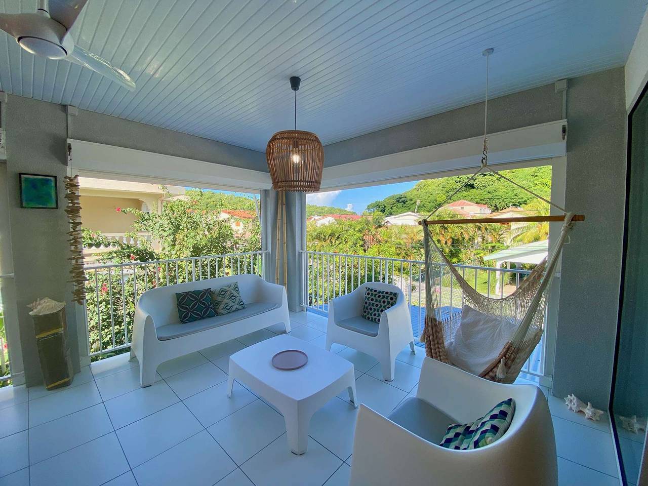 Appartement entier, La Maison Bleue à Sainte-Anne in Sainte-Anne (Martinique), Martinique