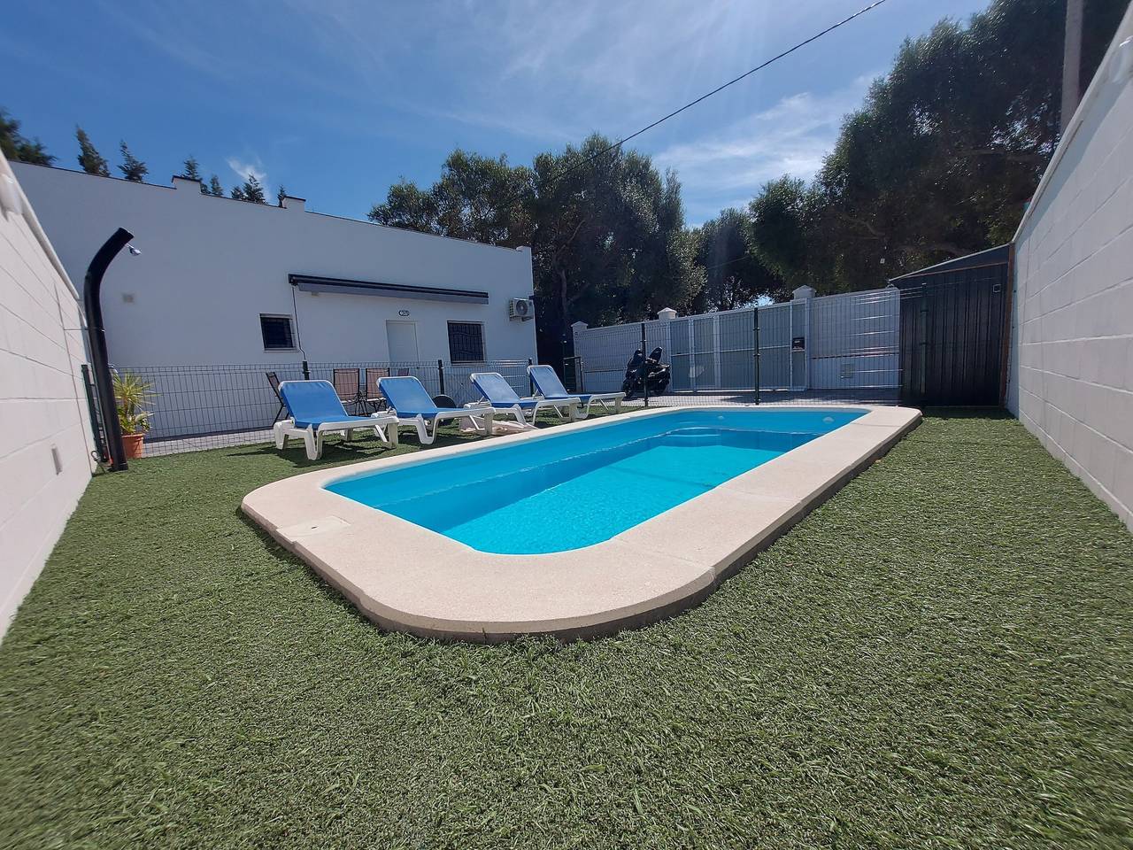 Landhaus 'Alex 2' mit privatem Pool, Wlan und Klimaanlage in Zahora, Barbate