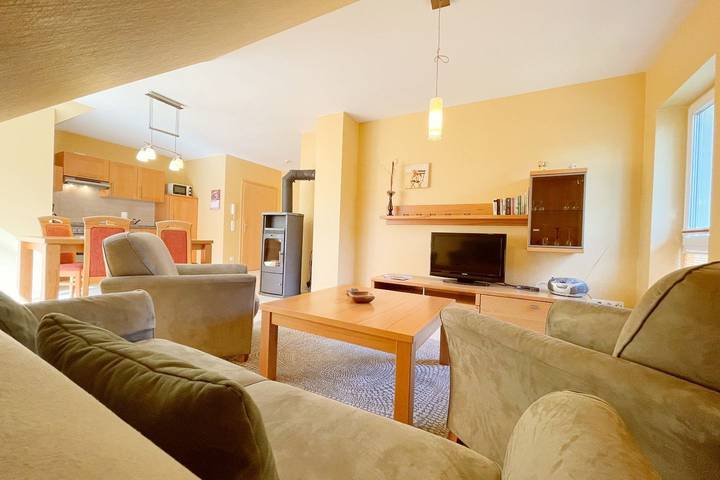 Ferienwohnung für 4 Personen, mit Balkon in Kölpinsee