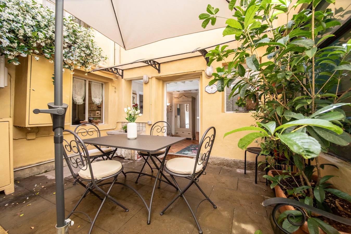 Ganze Wohnung, Madalina Apartment in Center Town in Lucca, Lucca Provinz