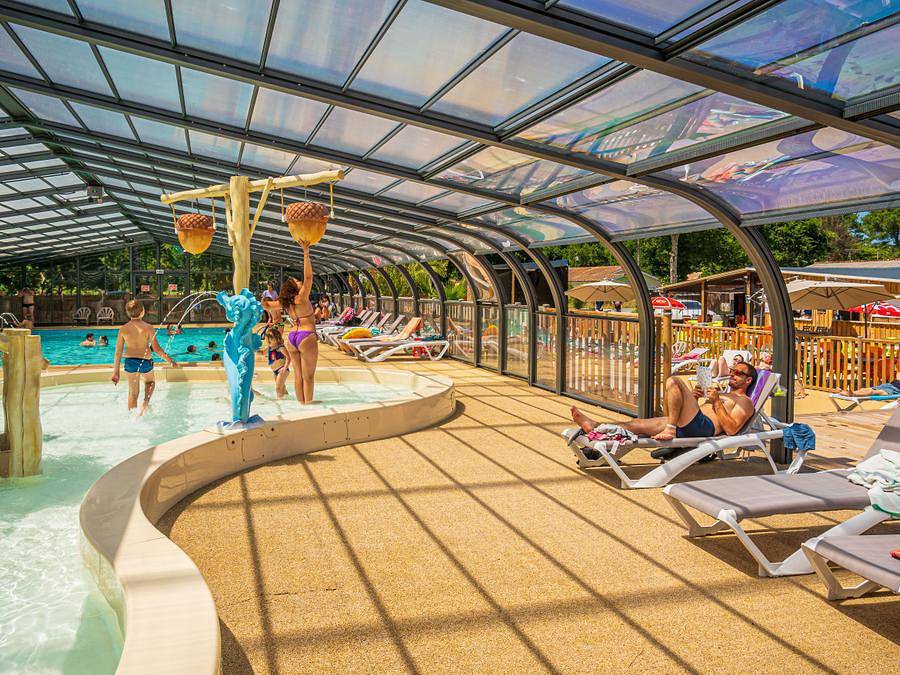 Camping L'Orée Du Bois - Mobilhome 6 personas - Mobil Home 2 camas 4/6 baños Terraza semicubierta sin aire acondicionado Tv in Hourtin, Parque natural regional del Médoc