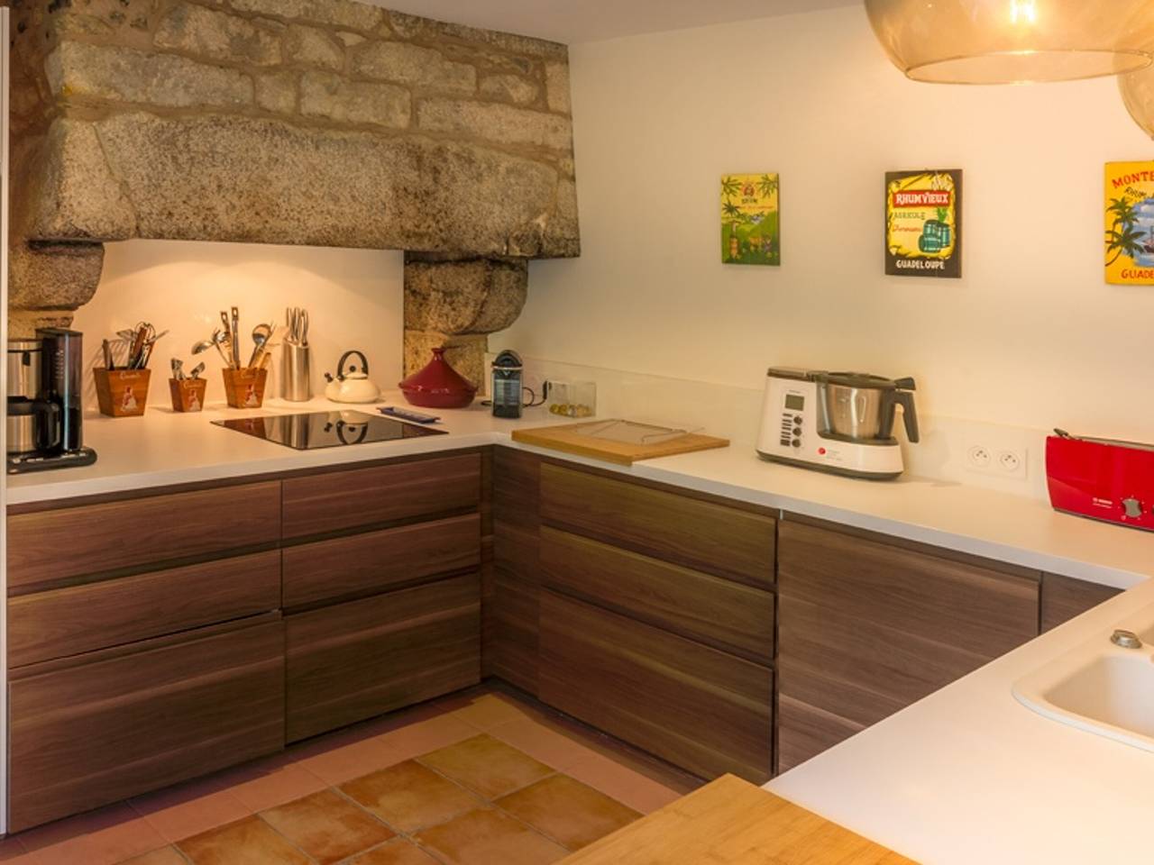 Maison Charmante à Ploemeur - Proche Plages et Campagne - 7 Couchages avec Jardin et Wifi in Ploemeur, Côte des Mégalithes