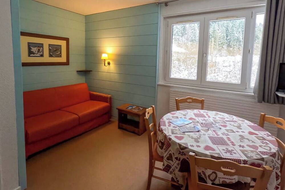 Geheel appartement, Les Monts Jura 2P4S - One Bedroom Apartment, Sleeps 4 in Lélex, Parc naturel régional du Haut-Jura