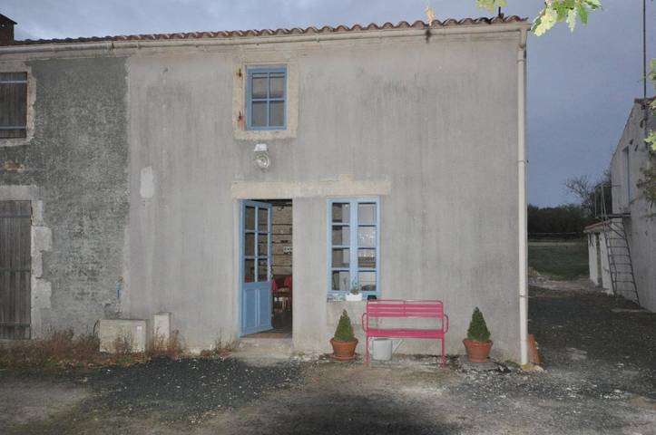 Location de vacances pour 4 personnes, avec jardin, adapté aux familles à Saint-Martin-Lars-en-Sainte-Hermine - 2