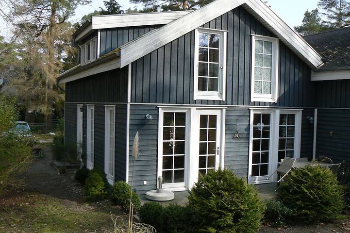Ferienhaus für 6 Personen, mit Whirlpool und Sauna sowie Terrasse, mit Haustier in Baabe