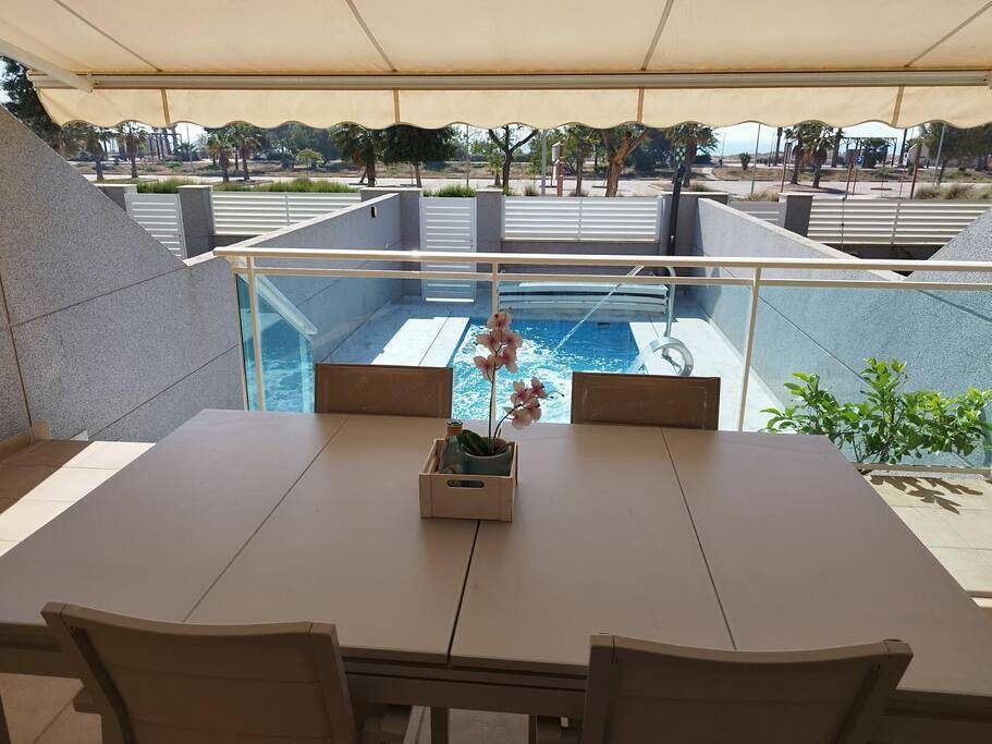 Villa de lujo frente al mar in Playa de Almenara, Almenara