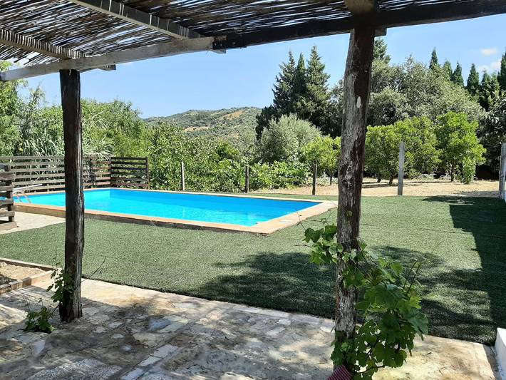Casa rural para 6 personas, con jardín y piscina en Ubrique - 3