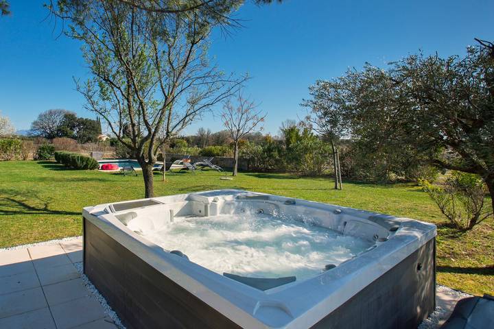 Casa rural entre lavandas - Piscina climatizada - Spa in La Baume-de-Transit, Región de Nyons