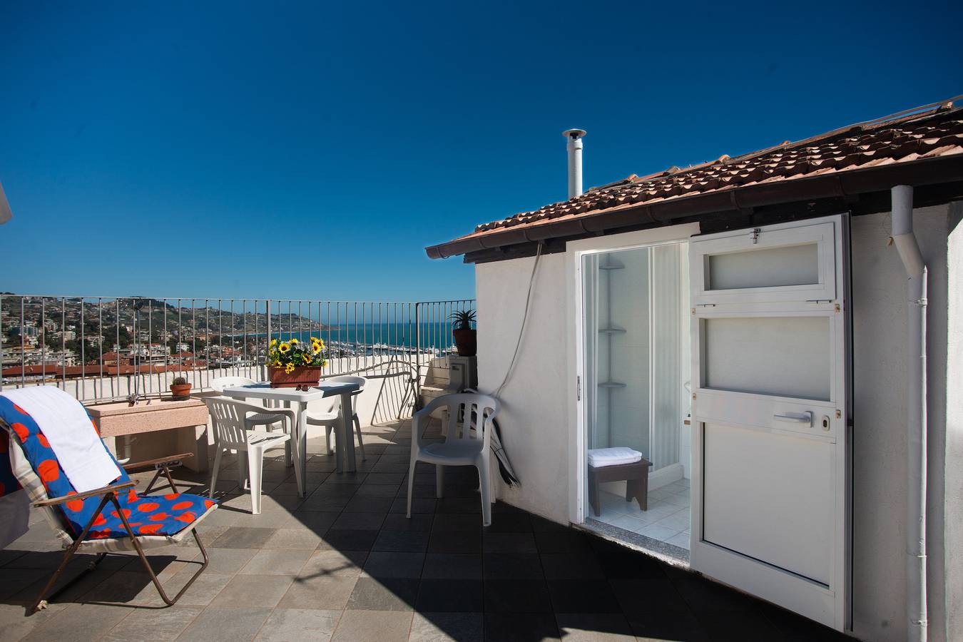 Appartamento intero, La Terrazza Del Nonno in Sanremo, Comune di Sanremo