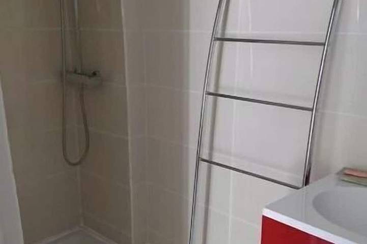 Location de vacances pour 2 personnes à La Vacquerie-et-Saint-Martin-de-Castries - 2