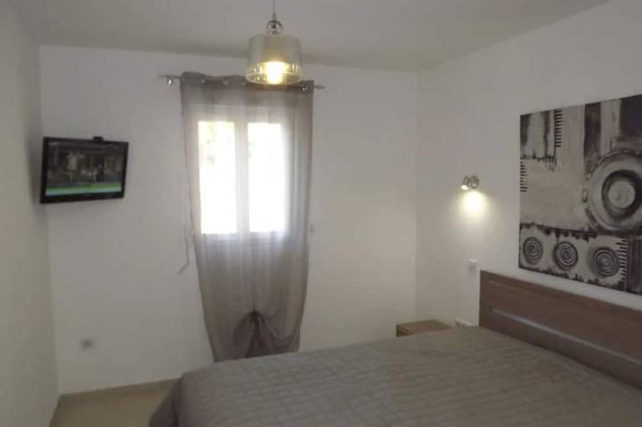 Gîte pour 4 personnes à Serra-di-Fiumorbo - 2