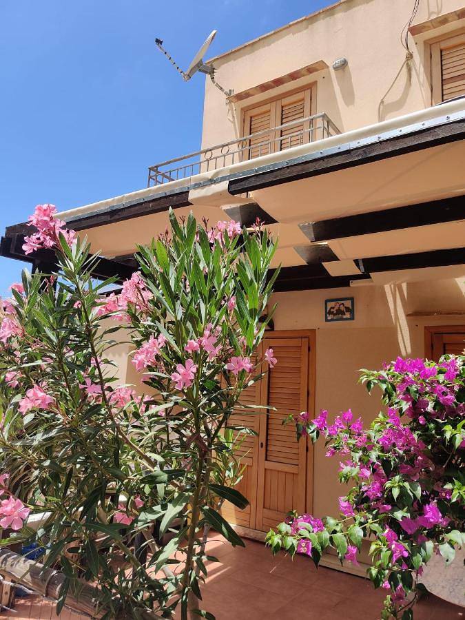 Location de vacances pour 6 personnes, avec vue et jardin, animaux acceptés dans Macari - 3