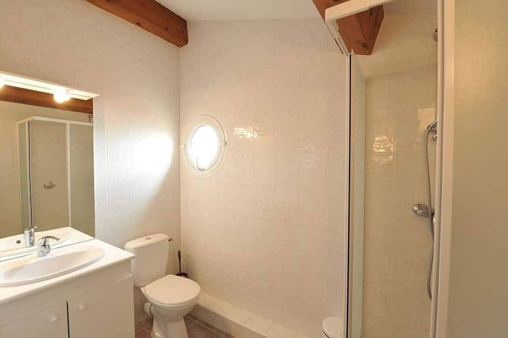 Appartement entier, Appartement vue mer tout  confort  presqu’île de Giens face  porquerolles Hyères in Hyeres, Parc national de Port-Cros