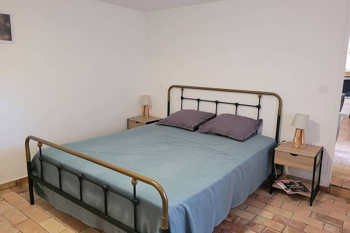 Gîte pour 6 personnes, avec Terrasse et Jardin dans le Luberon - 2