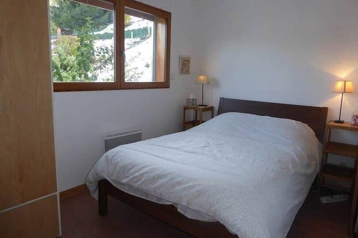 Gîte pour 10 personnes, avec balcon ainsi que piscine et jardin à Miribel-les-Échelles - 2