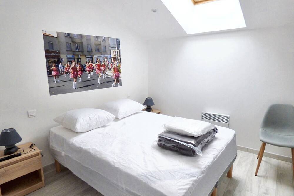 Homerez - Casa cómoda en el corazón de Brioude con aparcamiento privado. in Brioude, Macizo Central