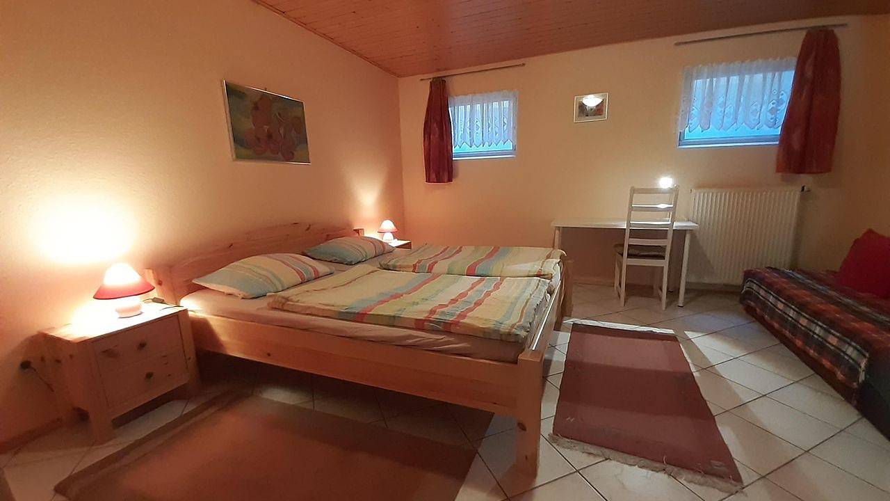 Ganze Ferienwohnung, Ferienwohnung für 4 Personen (60 m²) in Rinnthal in Rinnthal, Südliche Weinstraße