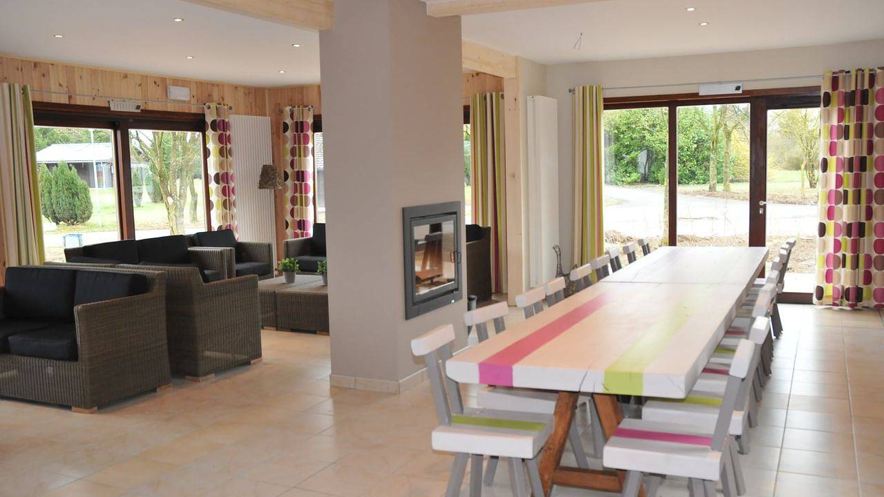 Ferienhaus für 18 Personen in Hour in Houyet, Région de Namur