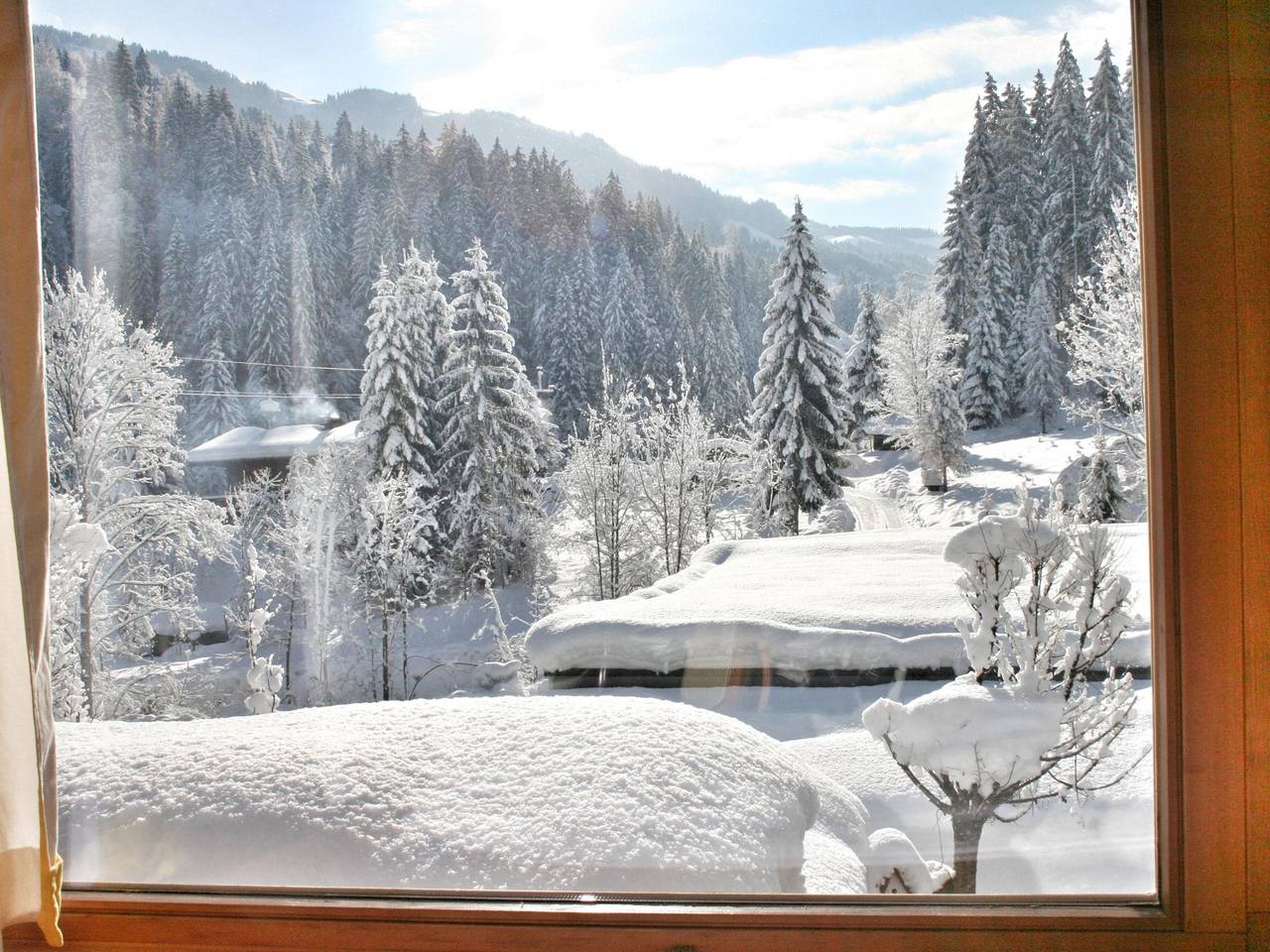 Traumhaftes Chalet, Sauna, Pool, 200m zum Skibus in Hopfgarten im Brixental, Kaisergebirge