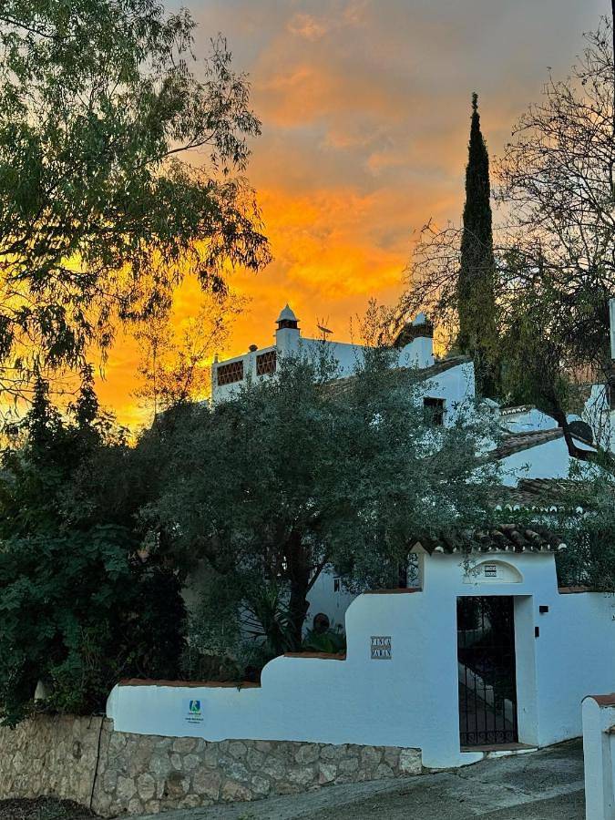 Casa Maran by Finca Maran sfeervolle Olijf Finca in Moorse stijl met zwembad Adults Only in Solano, Colmenar