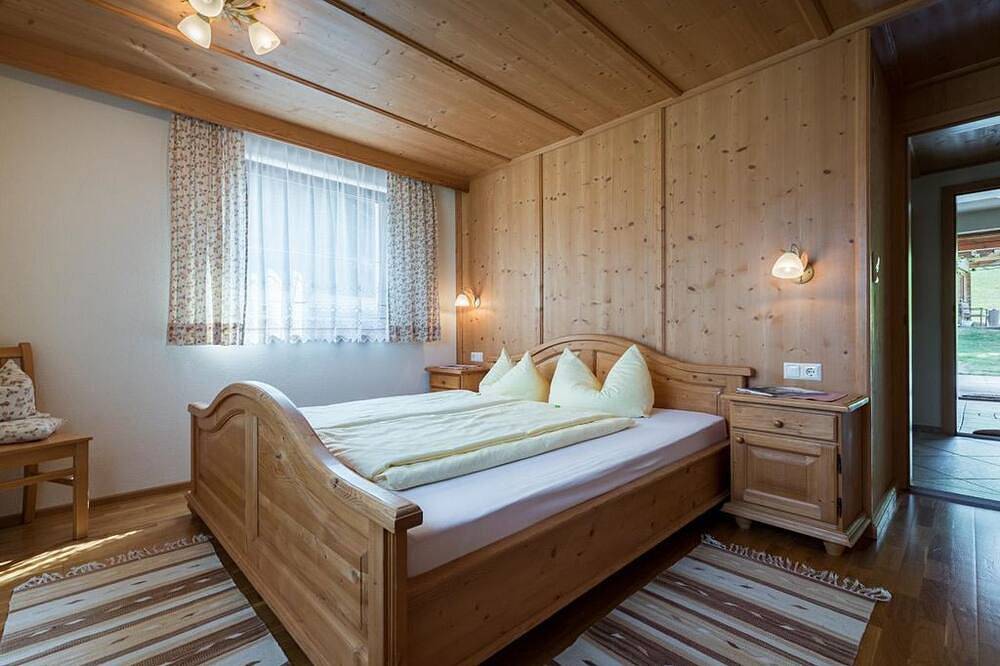 Ferienwohnung Karwendel - Bauernhof Ferienwohnungen Sennhof in Tuxer Alpen, Weerberg