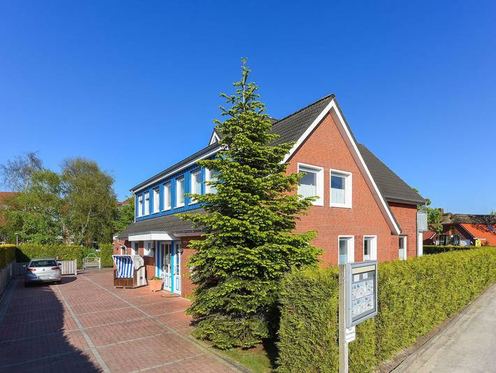 Ferienhaus für 4 Personen, mit Garten und Sauna sowie Balkon, kinderfreundlich in Bensersiel - 2