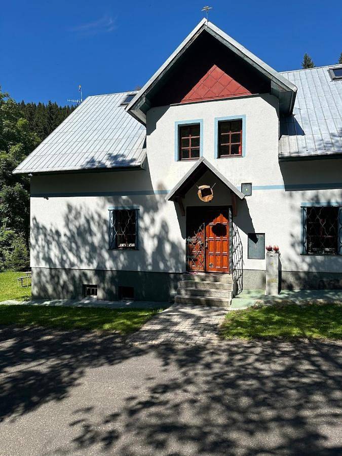 Holiday Home in Bozi Dar, Karlsbad Regio