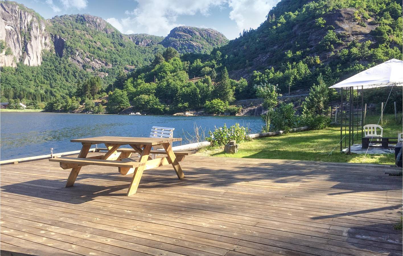 Ferienhaus für 4 Personen mit Garten in Farsund