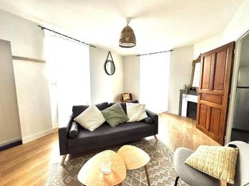 Gîte pour 5 personnes, avec jardin à Luc-la-Primaube