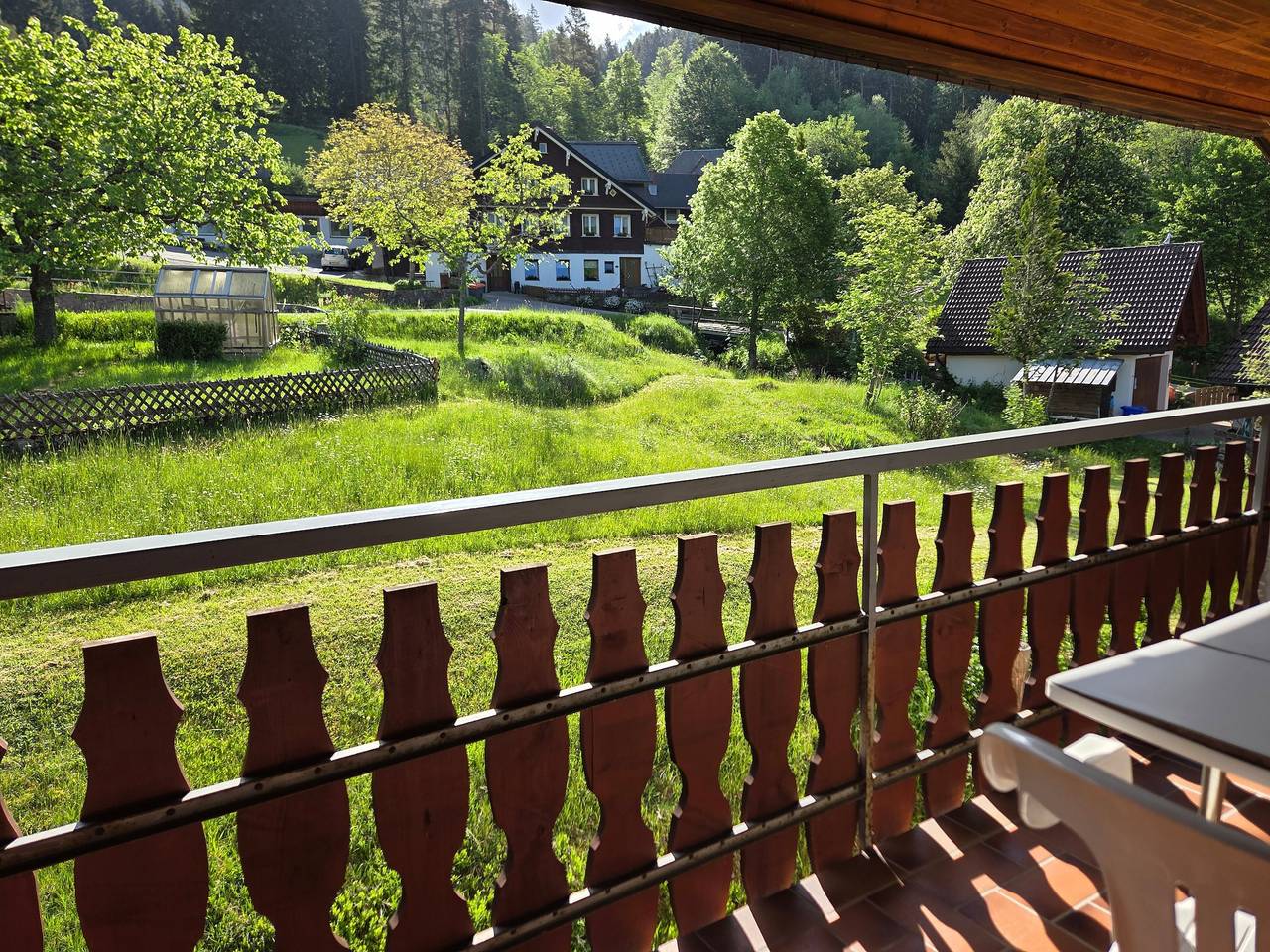 Ganze Wohnung, Ferienwohnung 'Appartement B, 66qm' mit Gemeinschaftsgarten, Balkon und Wi-Fi in St. Blasien, Südschwarzwald