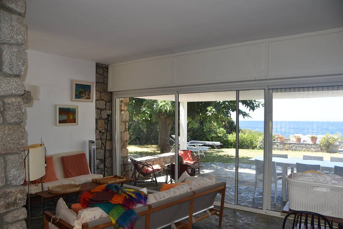 Villa les pieds dans l'eau sur le Golfe d'Ajaccio in Porticcio, Grosseto-Prugna