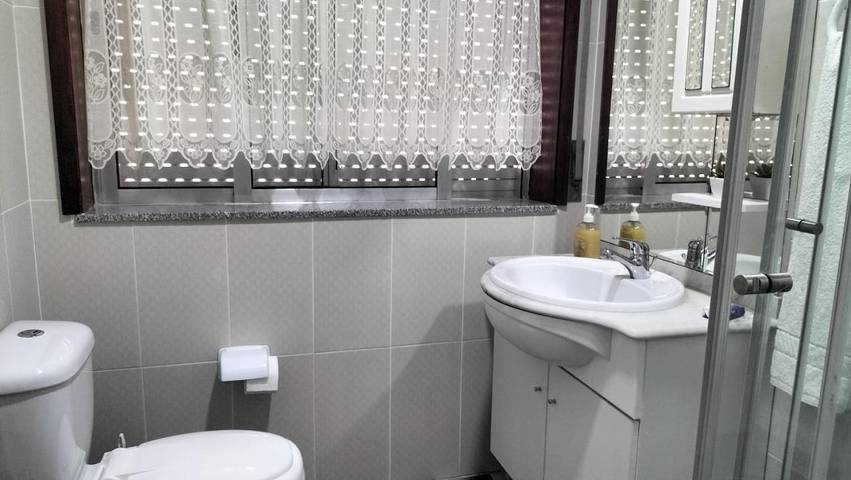 Location de vacances pour 3 personnes, avec terrasse dans Oliveira de Azeméis - 4