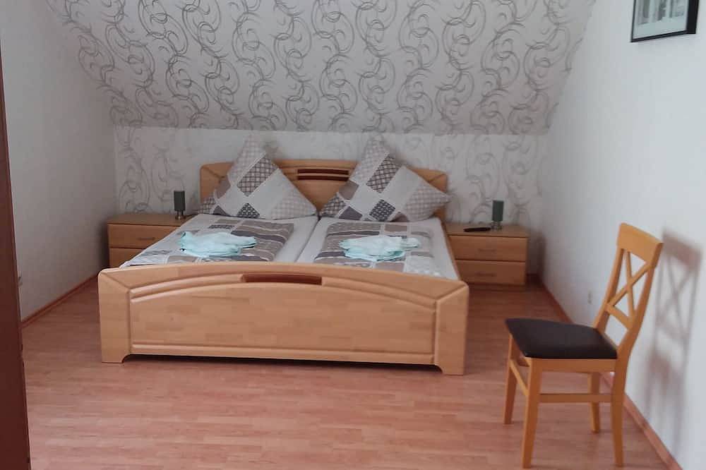 Großes Ferienhaus nahe des historischen Ortskerns und der Burgruine Metternich in Beilstein, Cochem-Zell