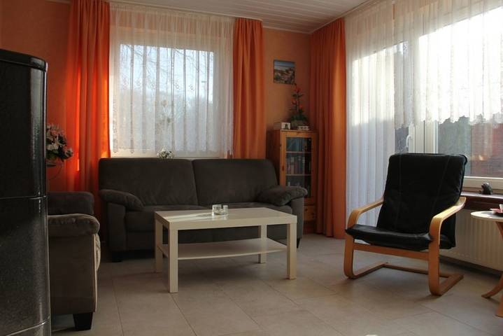 Ferienhaus für 7 Personen, mit Terrasse und Garten in Dornum (Stadt) - 2